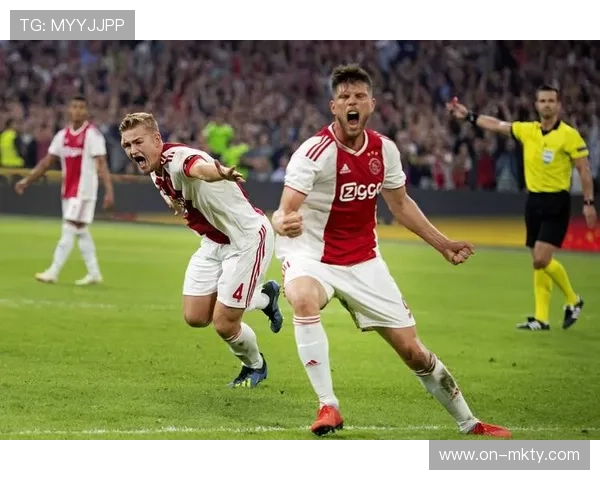 切尔西主场迎战阿贾克斯 客队因红牌被罚下局势已定